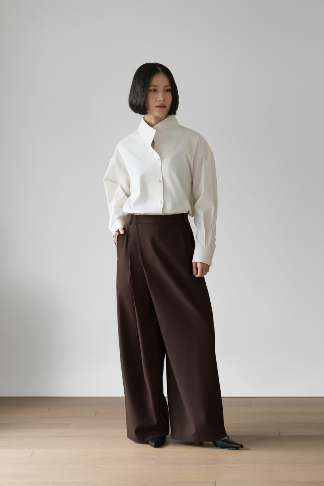 Kae Drape Pants (Bistre)